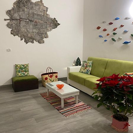 Iris Apartment, Comfort E Stile Nel Cuore Di Bisceglie Luaran gambar