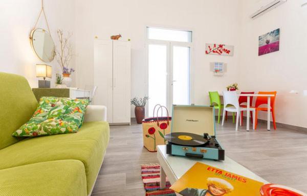 Iris Apartment, Comfort E Stile Nel Cuore Di Bisceglie Luaran gambar